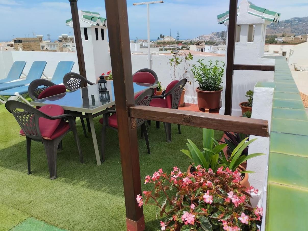 Casa Con Terraza Privada Villa Nerja Eksteriør bilde