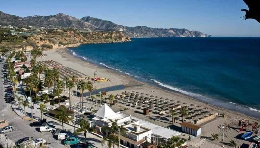 Casa Con Terraza Privada Villa Nerja Eksteriør bilde