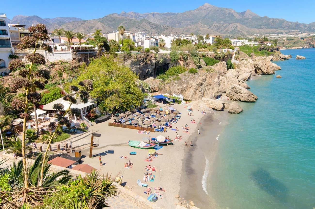 Casa Con Terraza Privada Villa Nerja Eksteriør bilde
